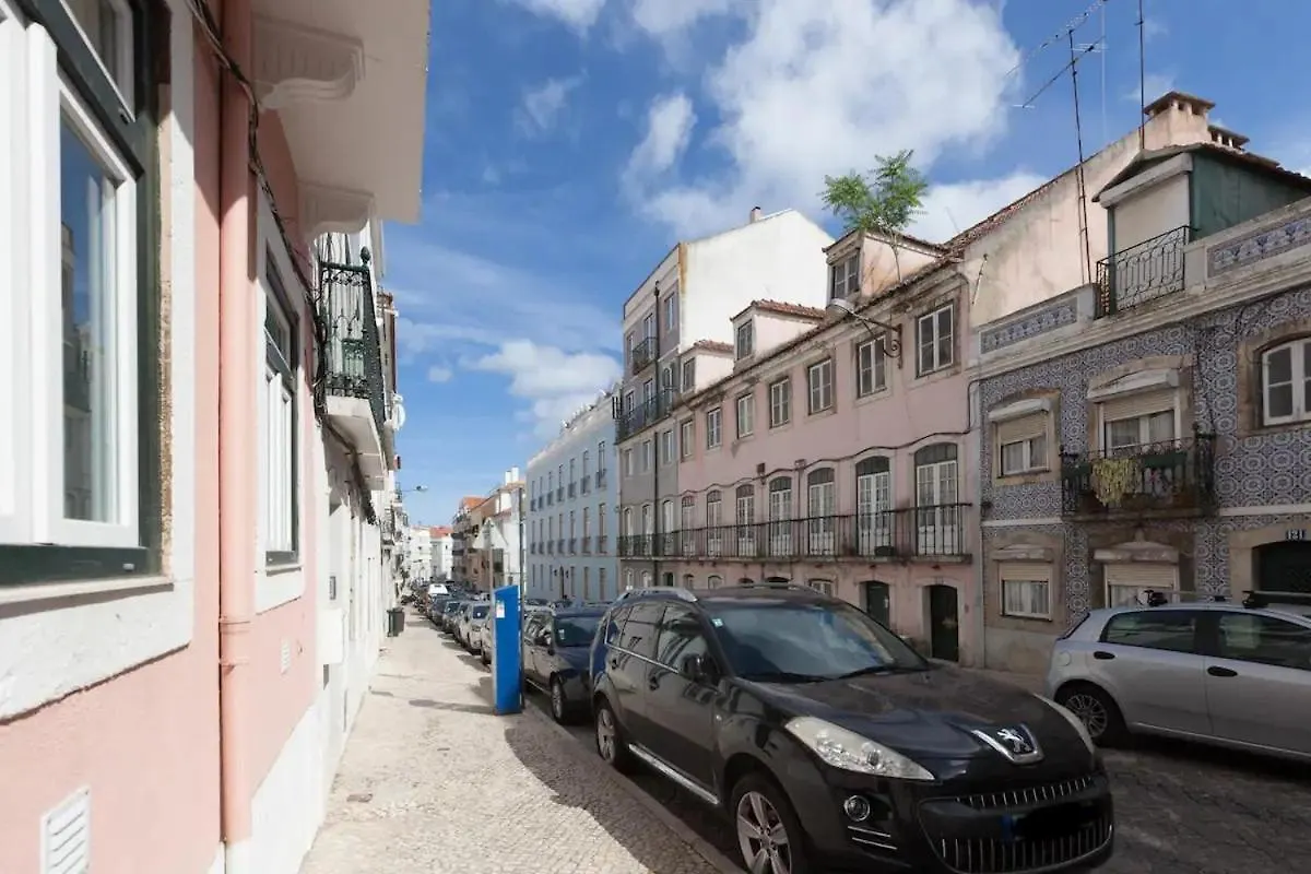 Serene T1 Apt In Lapa With Ac And Private Patio Lisbon