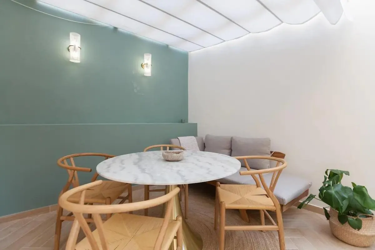 Serene T1 Apt In Lapa With Ac And Private Patio Lisbon 0*,